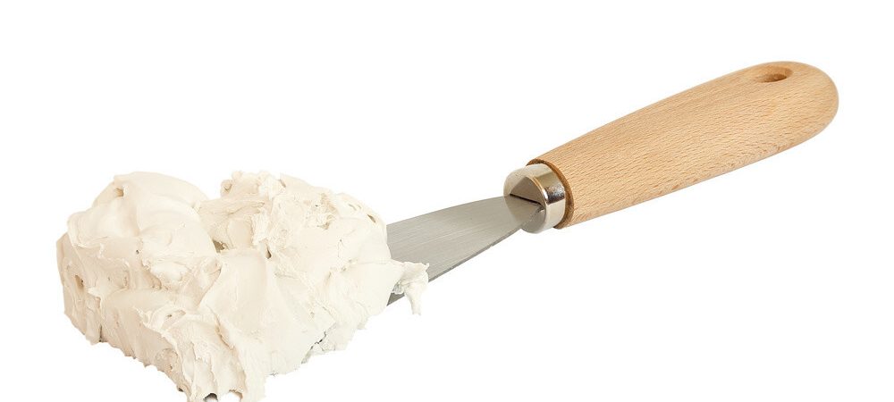 How to Remove Plumbers Putty - Service Heroes